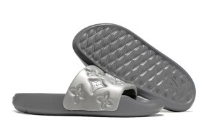 Louis Vuitton Mules waterfront Grey